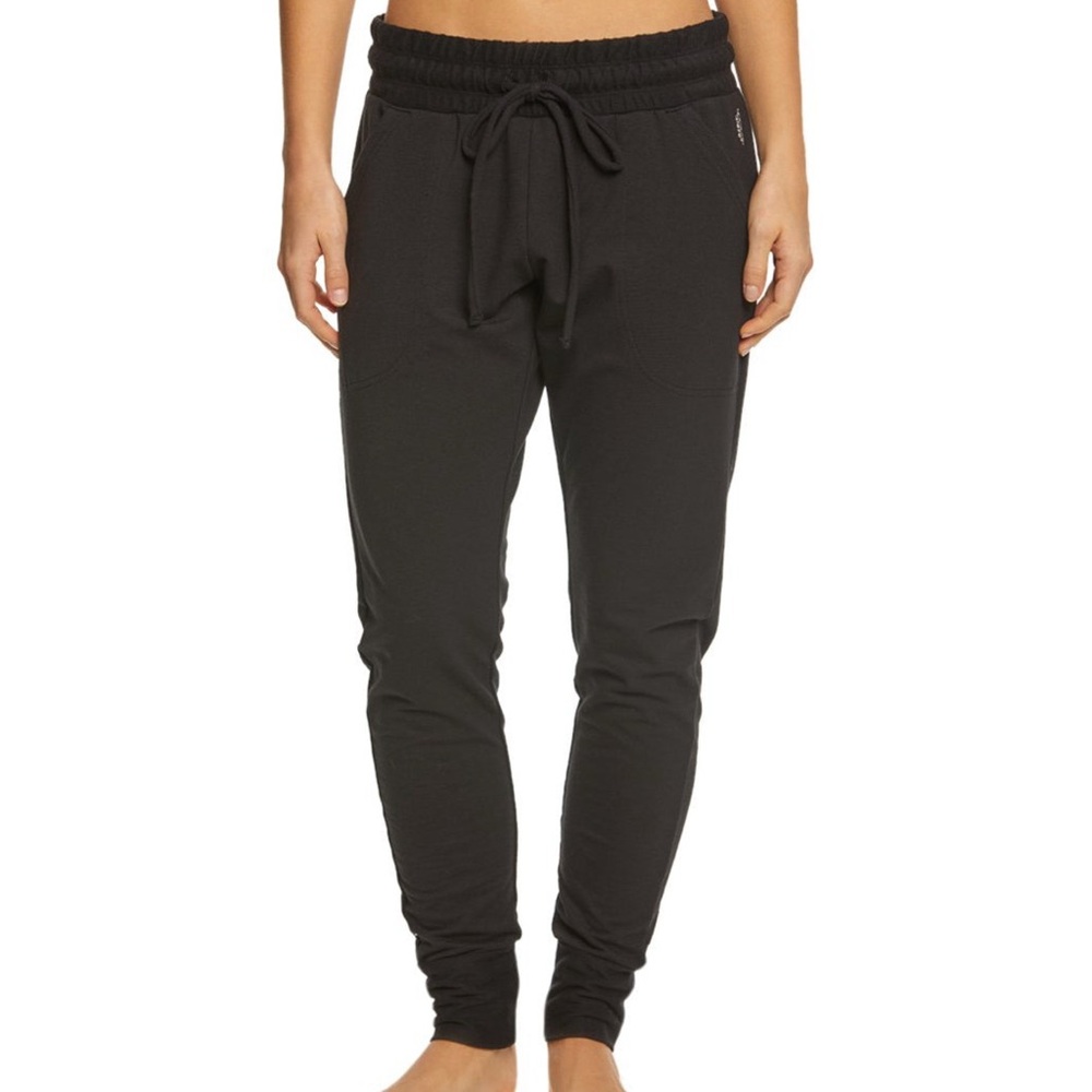 Free People Movement Sunny Skinny Sweat Pants
black Size small - Picture 2 of 13